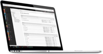 atlantis dx - Bucerius Law School GmbH: Digitales Fallbuch mit TYPO3 Bildmontage: seitliche Ansicht eines Laptops mit geöffnetem TYPO3-Backend