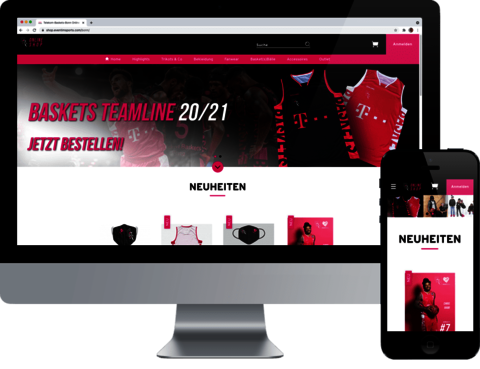 Bildmontage: Monitor mit Startseite eines Merchandising-Shops, rechts daneben Handy mit mobiler Ansicht der Website