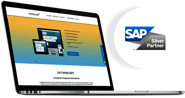 Collage: Seitliche Abbildung eines geöffneten Laptops, eine Website ist geöffnet. Rechts daneben: Logo SAP Silver Partner