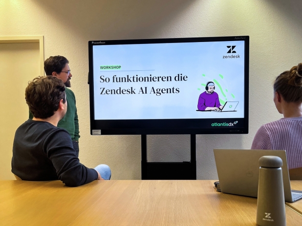 atlantis dx - Zendesk Schulung Foto: Workshop über Zendesk AI Agents in einem Besprechungsraum